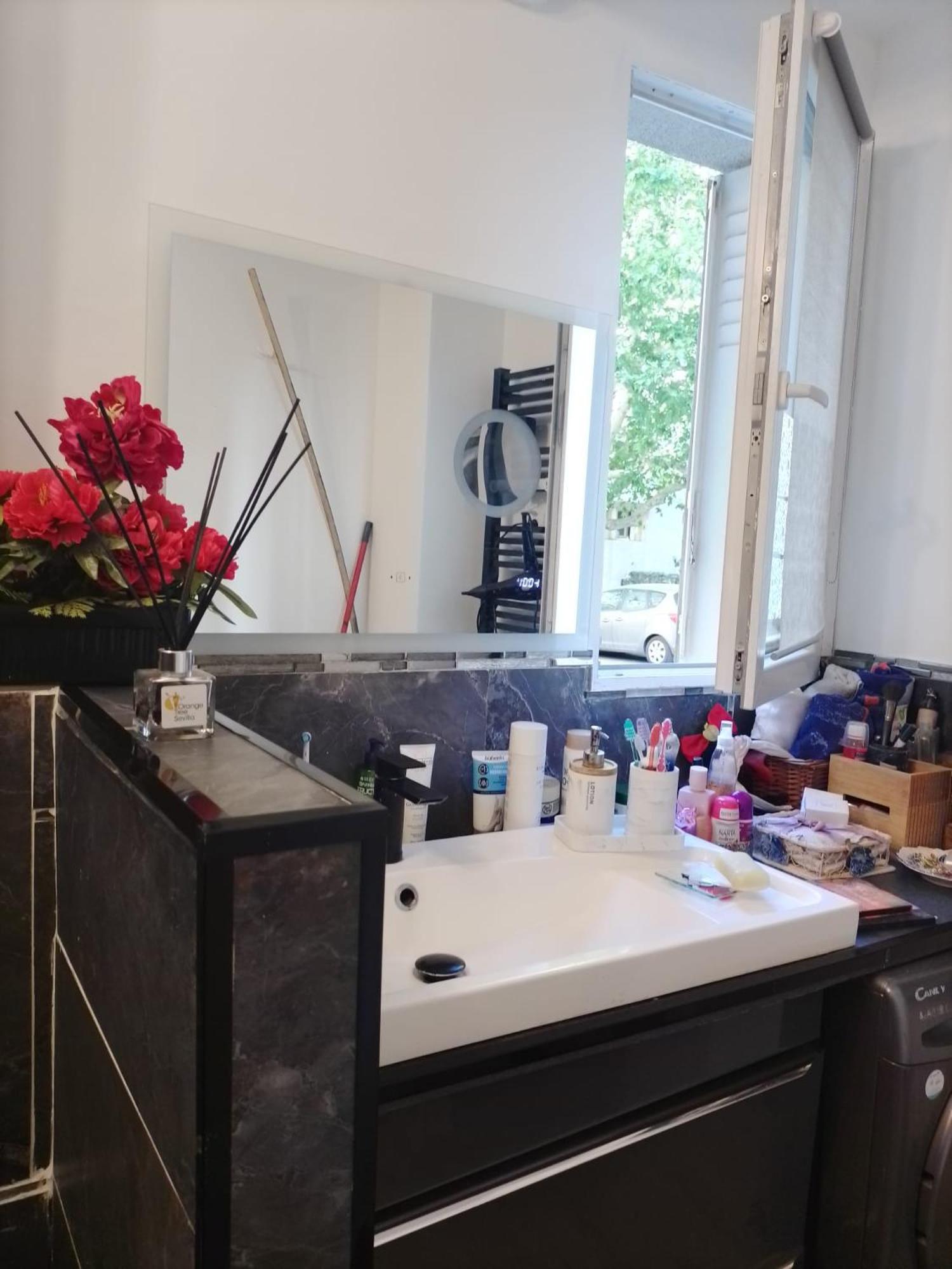 Chambre Stella Марсилия Екстериор снимка
