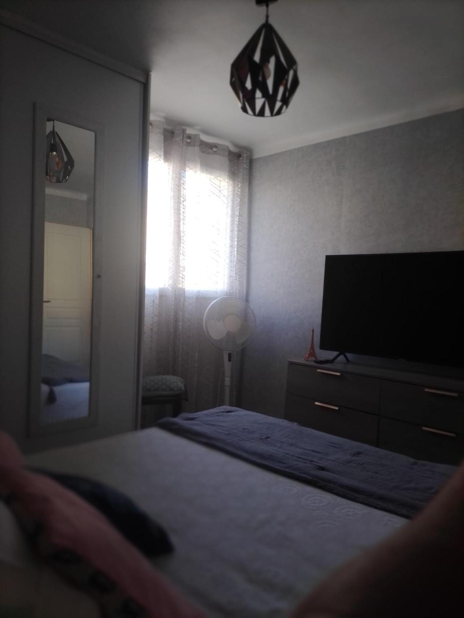 Chambre Stella Марсилия Екстериор снимка